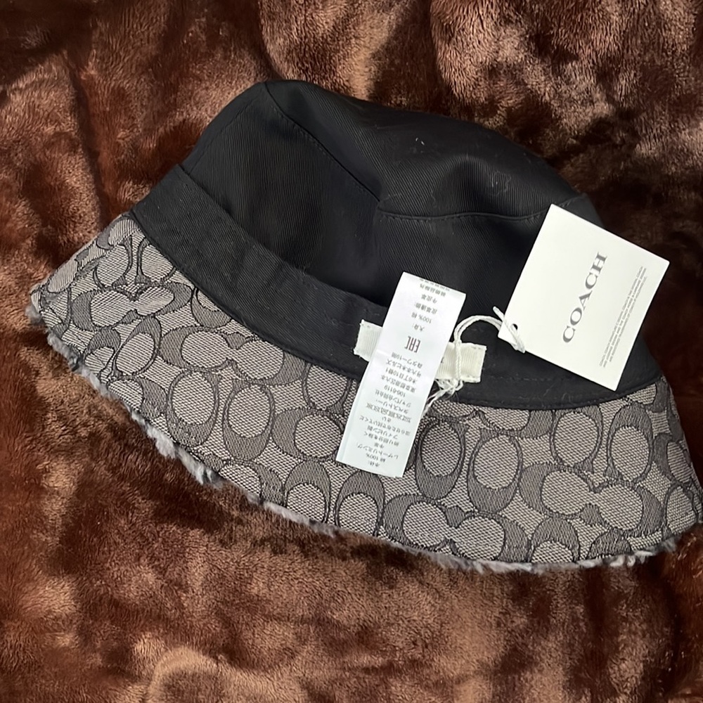 Coach Hat Signature Sherpa Bucket Hat - Logo Black/Grey - Picture 3 of 4